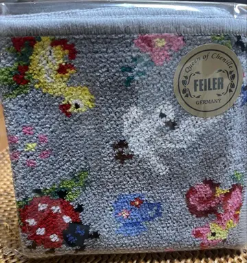 페일러 새상품 FEILER  포레스트 퍼피 손수건 회색