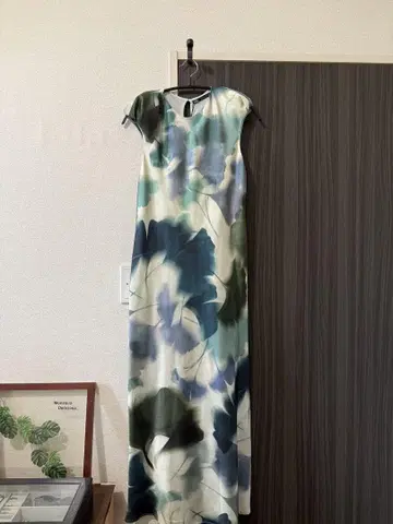 ZARA 플라워 프린트 맥시 드레스 S
