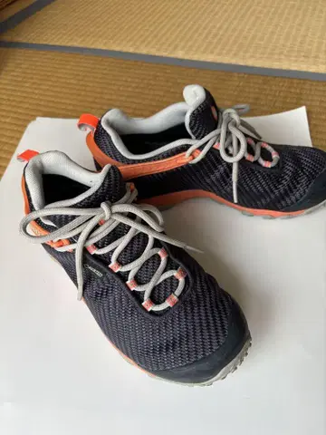 새상품급 머렐 MERRELL 카멜레온 23 cm