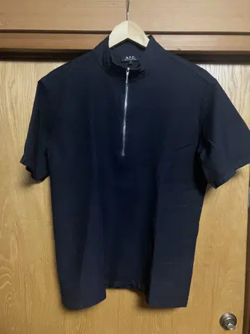 하프 지퍼 T셔츠 울 100 APC