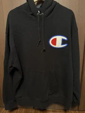 Champion 블랙 후드티 X-LARGE
