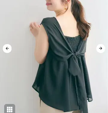 COHINA 시어 스트라이프 백리본 블라우스