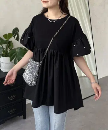 Prozvert 펄 벌룬 슬리브 도킹 페플럼 티셔츠