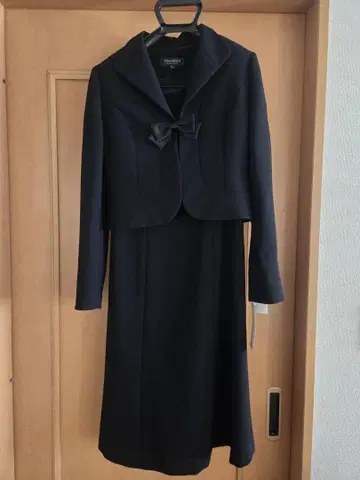 아오야마 양복 여성용 상복 7호
