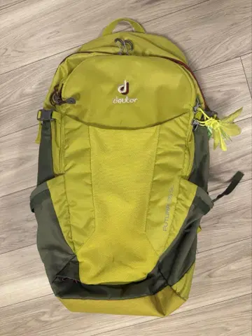 도이터 deuter 퓨투라 26 SL 그린 커리 x 카키