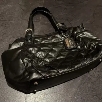 새상품급 마리끌레르 여성용 핸드백 블랙