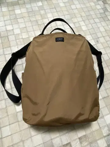 STANDARD SUPPLY 왈라비 백팩 모카