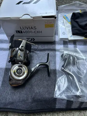 Daiwa 20 LUVIAS LT 4000-CXH 20 루비아스
