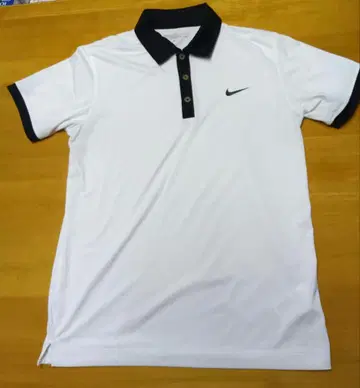 Nike 화이트 폴로 셔츠