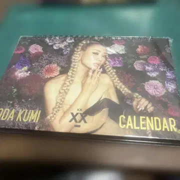 코다 쿠미 탁상 달력