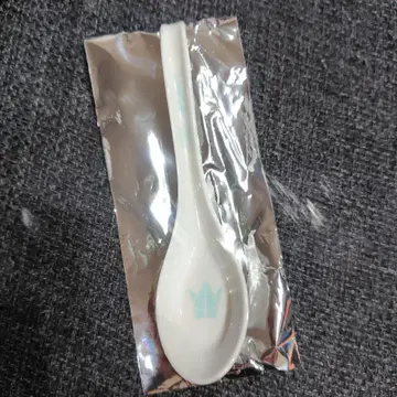 하스노소라 x 8번 라멘 렌게 햐쿠쇼 기음코