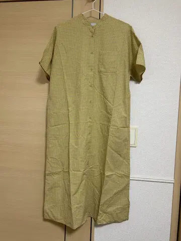 휴일과 시 셔츠 원피스