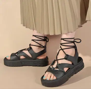 푸마 블랙 스포츠 샌들