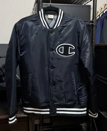 컨디션 최상 Champion 챔피온 베이스볼 자켓 블랙