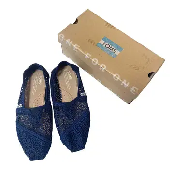 TOMS 레이스 뜨개 슬립온 탐스 24.0 미사용품 신발