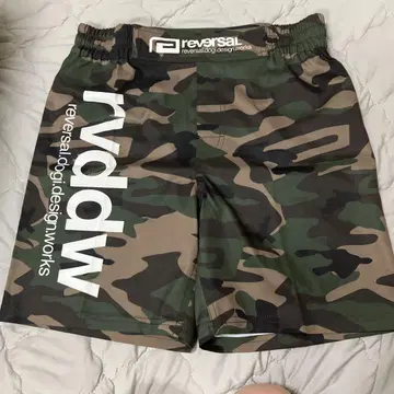 reversal WOODLAND CAMO 숏팬츠