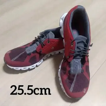새상품급 On cloud 레드/그레이 러닝화 25.5cm