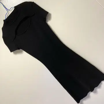 Darich 백 오픈 니트 원피스 프리사이즈