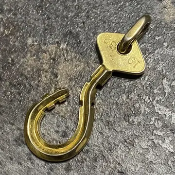 WEIRDO PADLOCK KEY 패드락 키 펜던트 목걸이