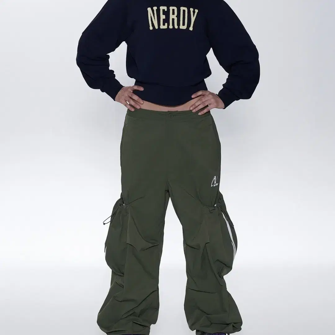 [ NERDY ]★韓国人気★PARACHUTE CARGO PANTS ノルディ NERDY PARACHUTE CARGO PANTS パラシュートカーゴ