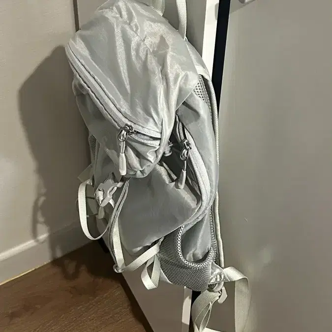 TCM The Coldest Moment Gym Sack Backpack on Bunjang Global Site.
