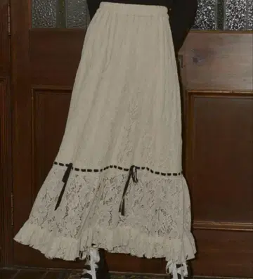 idem romantic lace ribbon skirt