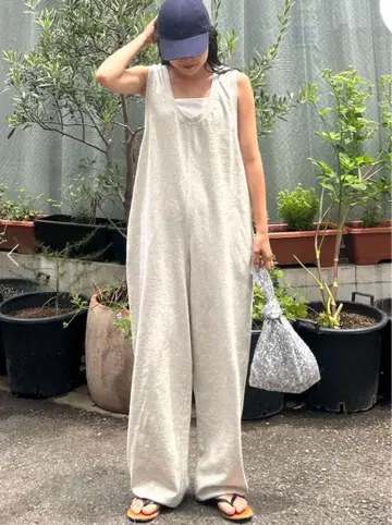 [ willow ] 슬라브 쭈리 밑단 드로스트 올인원 M 사이즈 그레이