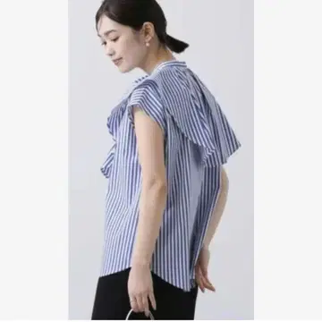 새상품급 Gready Brilliant Big 프릴 밴드 카라 셔츠