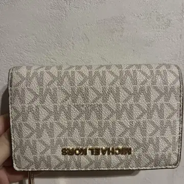 MICHAEL KORS 모노그램 반지갑