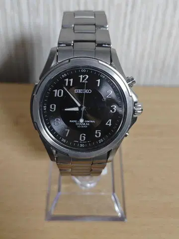 SEIKO 5B21-0AB0 티타늄 전파 시계 작동품