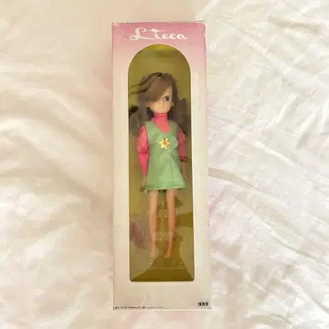 초대 리카짱 복각판 25주년 기념 옷 갈아입히기 인형