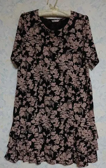 Rose Tiara 꽃무늬 프릴 원피스