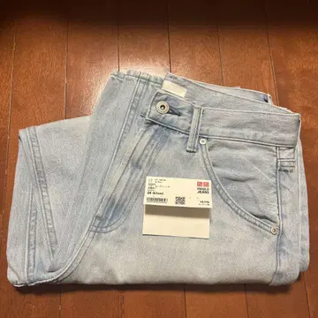 UNIQLO 배기 커브 청바지 기장 짧음 사이즈 24