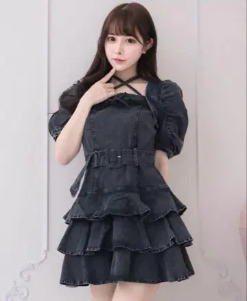 pium 티어드 프릴 미니 원피스 블랙