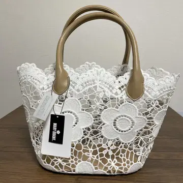 MARY QUANT 데이지 레이스 스캘럽 미니 토트 (화이트)