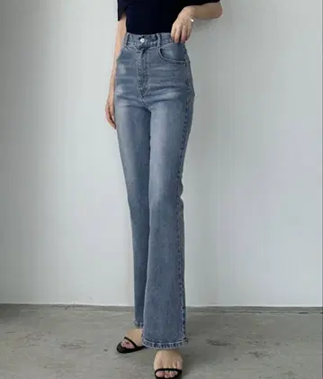 Louere 스트레치 플레어 데님 팬츠