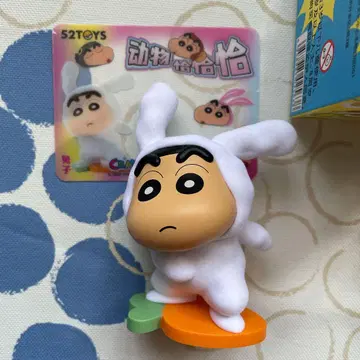 짱구는 못말려 토끼 피규어