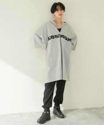 MAISON EUREKA KNOT FLOCKY LOGO BIG T