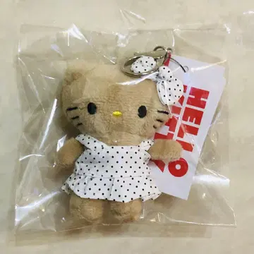 로리즈팜 Me% 토이 키링 산리오 화이트 도트