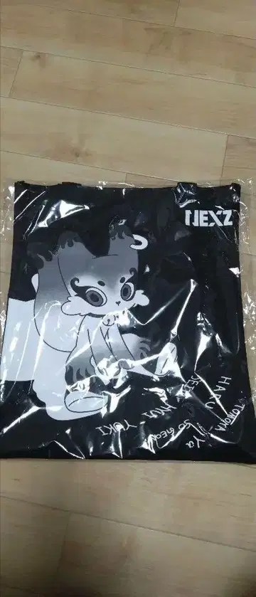 NEXZ 토트백