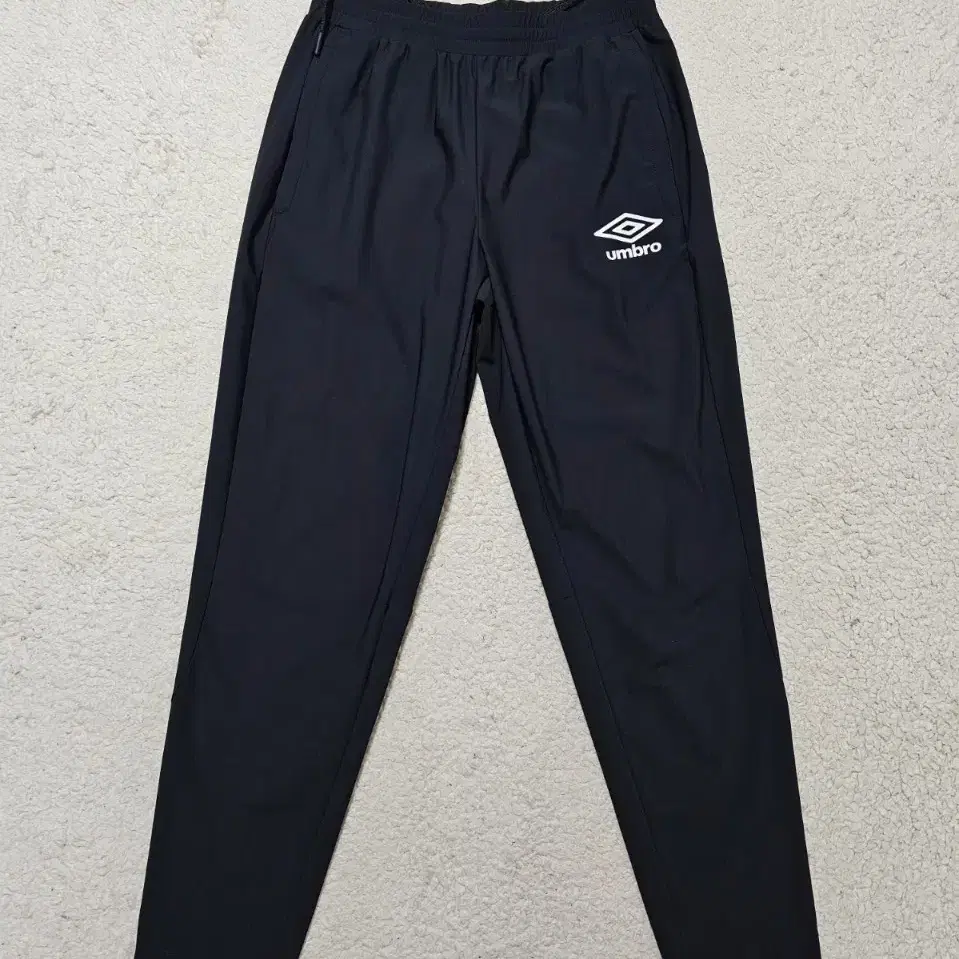 UMBRO■Essential Loose Jogger Pants ■送料込 UMBRO□Essential Loose Jogger Pants□送料込 パンツ・ボトムス