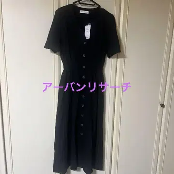 어반 리서치 보론과 버튼 원피스