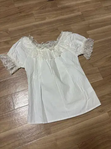 millebonheur 블라우스 화이트