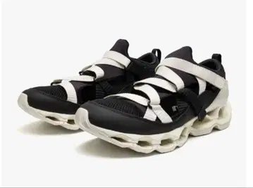 MIZUNOWave Prophecy Strap 23.5