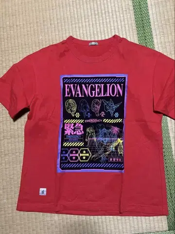 EVANGELION 그래픽 T셔츠