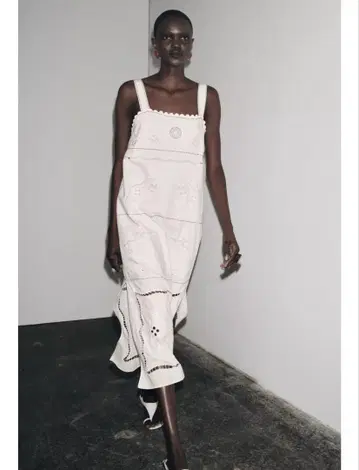 ZARA 자수 스티치 원피스 화이트 L 사이즈