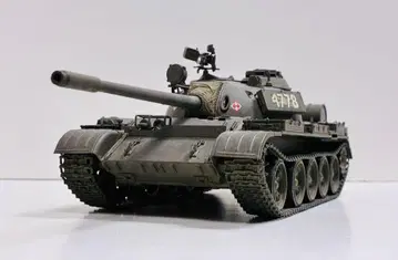 타미야 1/35 T-55A 완성품 탱크 모형 프라모델 폴란드
