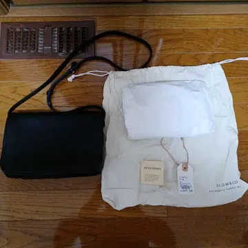 SLOW 플랩 숄더백