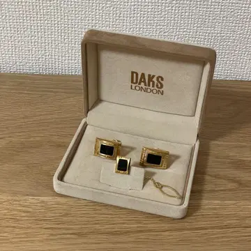 DAKS 골드 블랙 커프링크스 넥타이핀