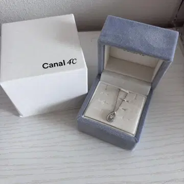 Canal 4C 실버 펜던트 목걸이